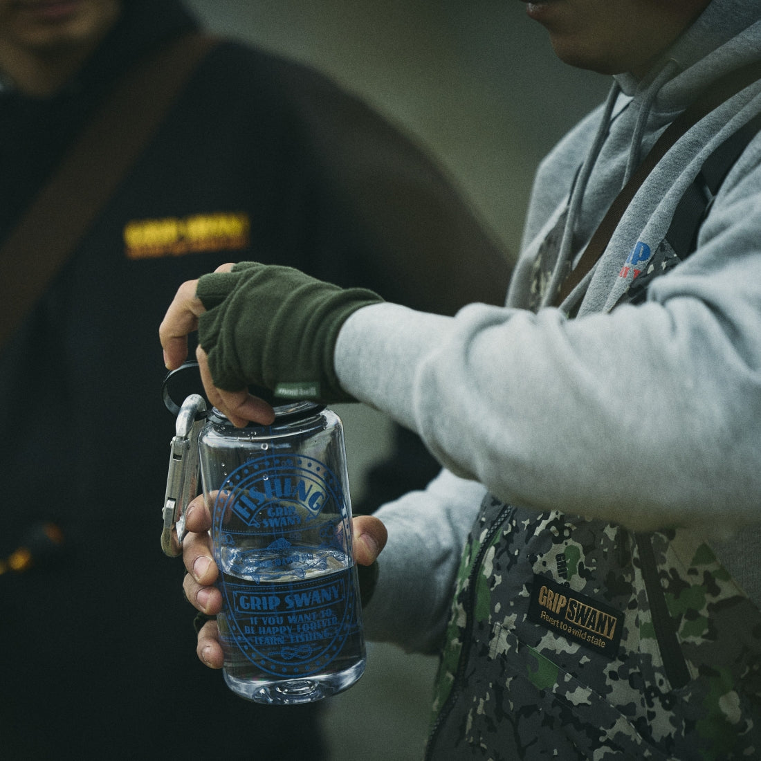 【GSUE-184】 Nalgene Bottle