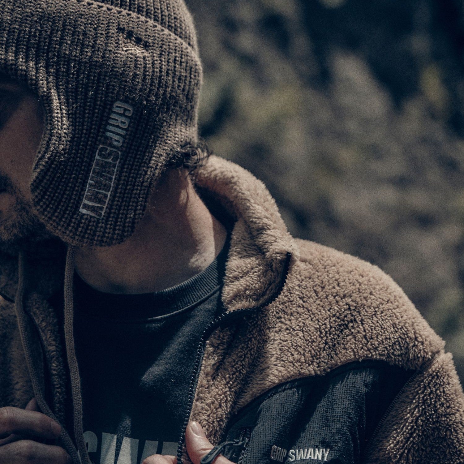 【15230293】 KNIT TRAPPER