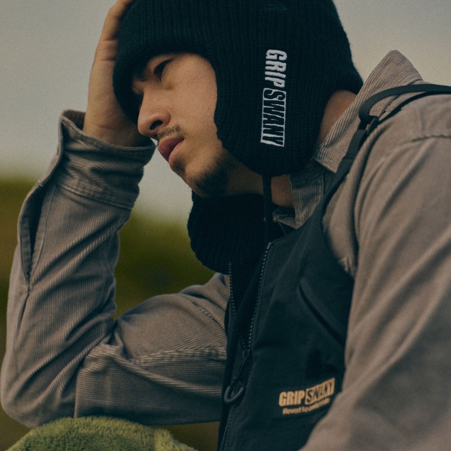 【15230292】 KNIT TRAPPER