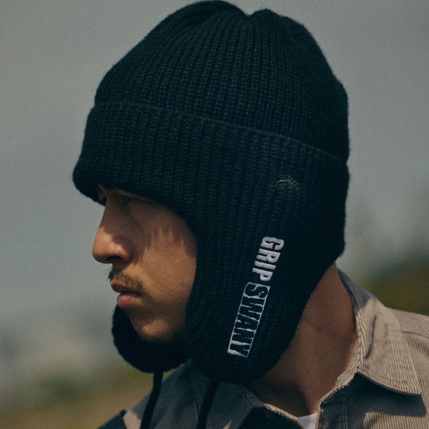 【15230292】 KNIT TRAPPER