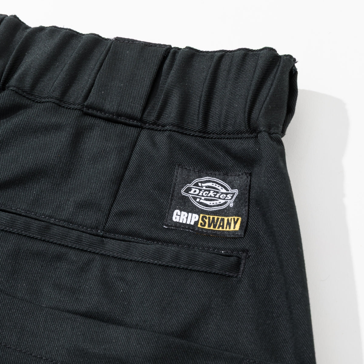 【261M40GS02】GRIPSWANY® × Dickies® FIELD EASY WORK PANTS
