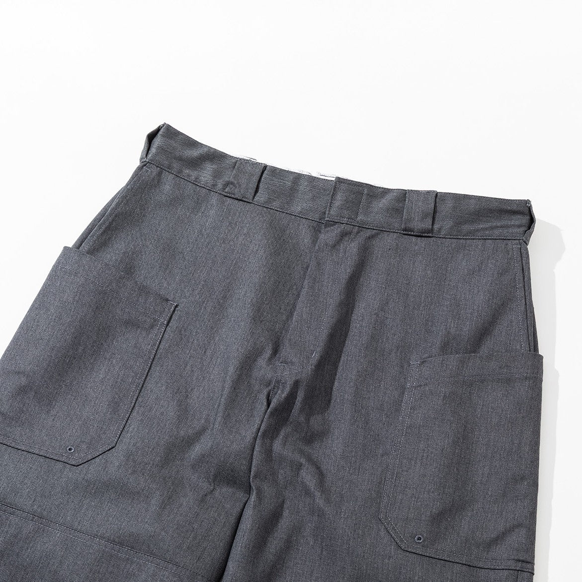 【261M40GS02】GRIPSWANY® × Dickies® FIELD EASY WORK PANTS