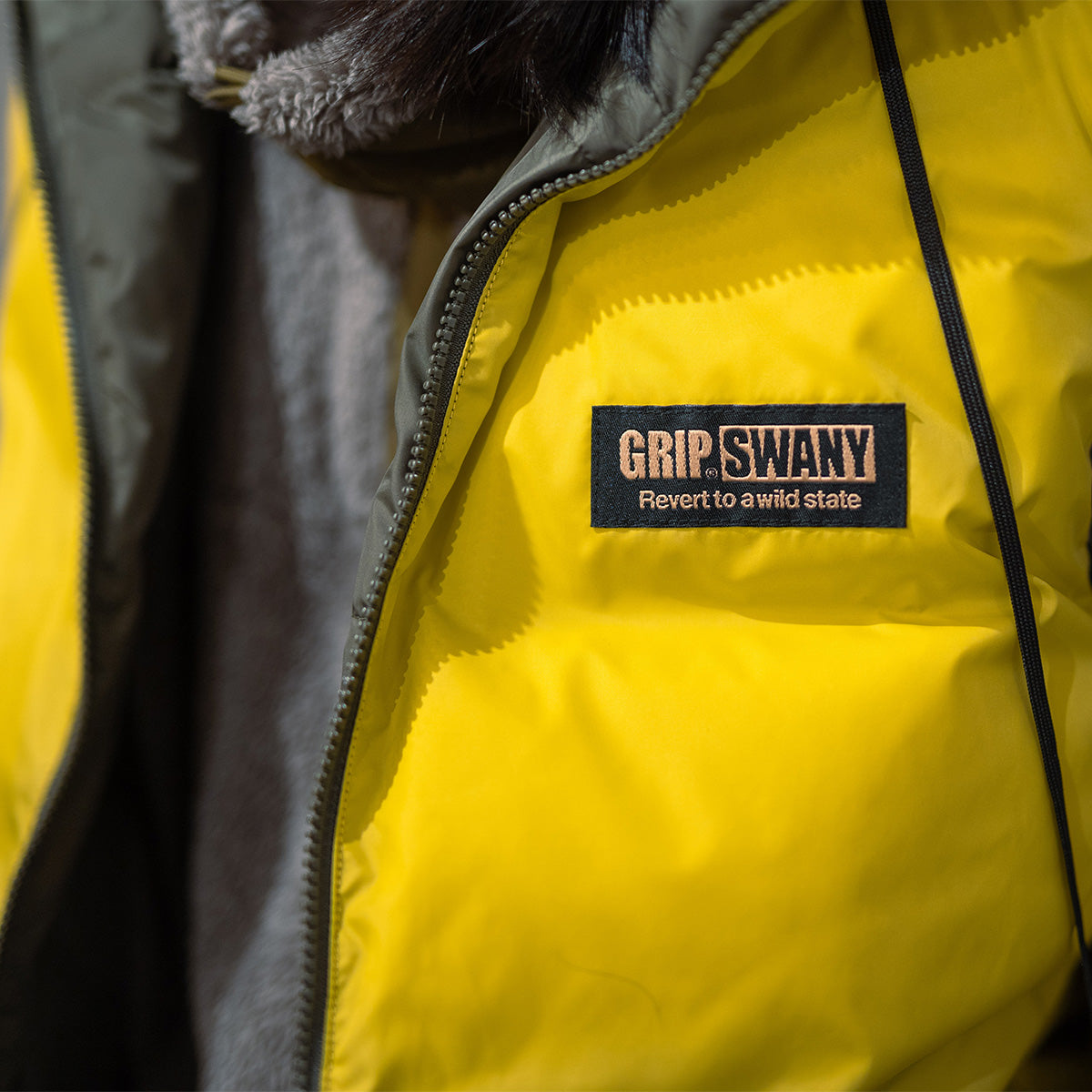【GSMV-062】 WATER REPELLENT REVERSIBLE DOWN VEST