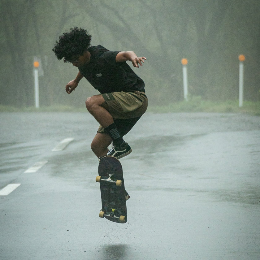 【GSMCT0010】 GLOVE LOGO TEE