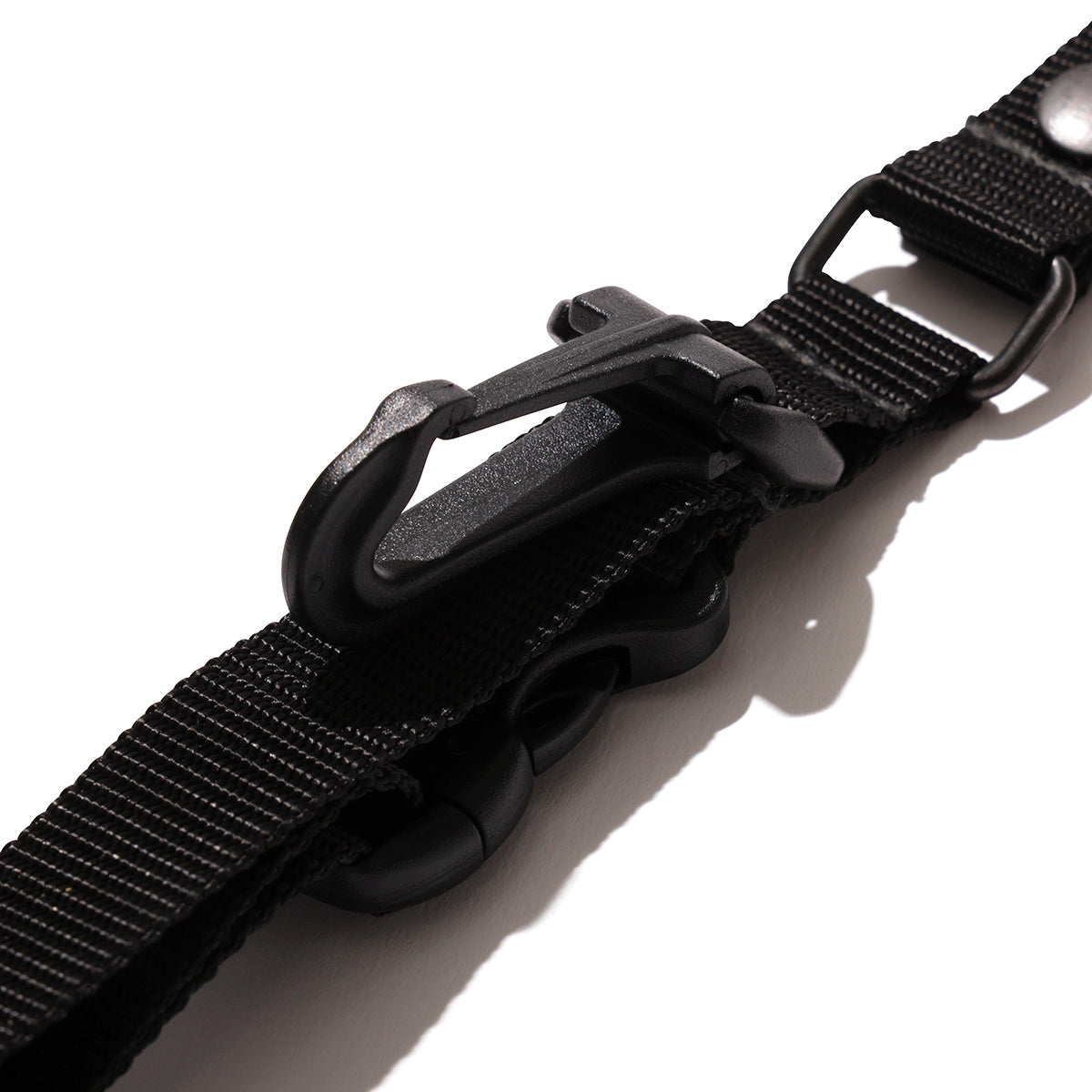 【GSUE-170】 GLOVE HOLDER SHORT