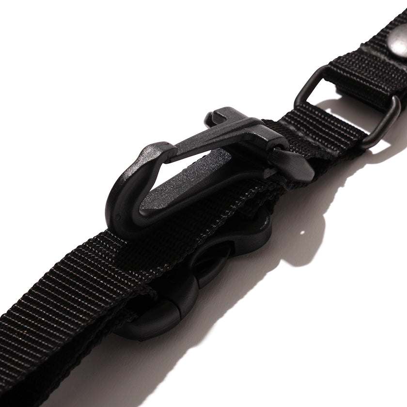 【GSUE-170】 GLOVE HOLDER SHORT