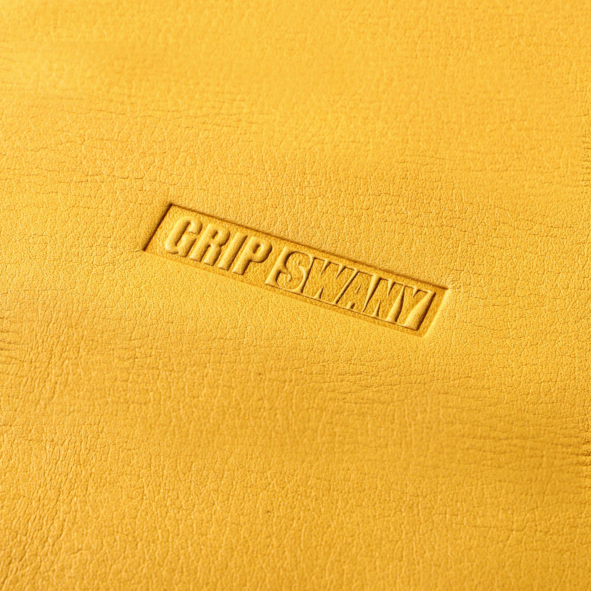 【GSUE-181】 GS LEATHER POT MAT