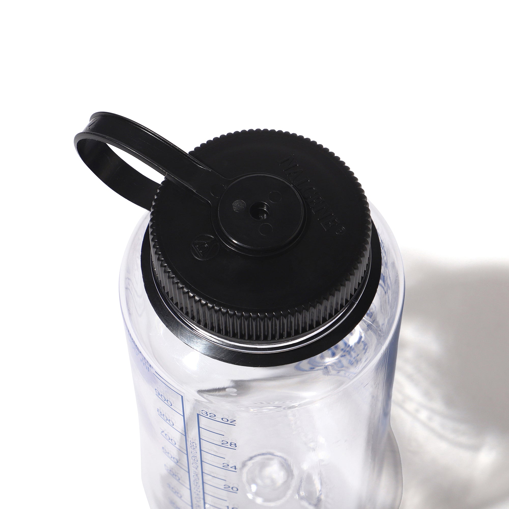 【GSUE-184】 Nalgene Bottle