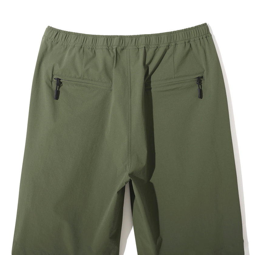 【GSUS-156】 ADVENTURE SHORTS