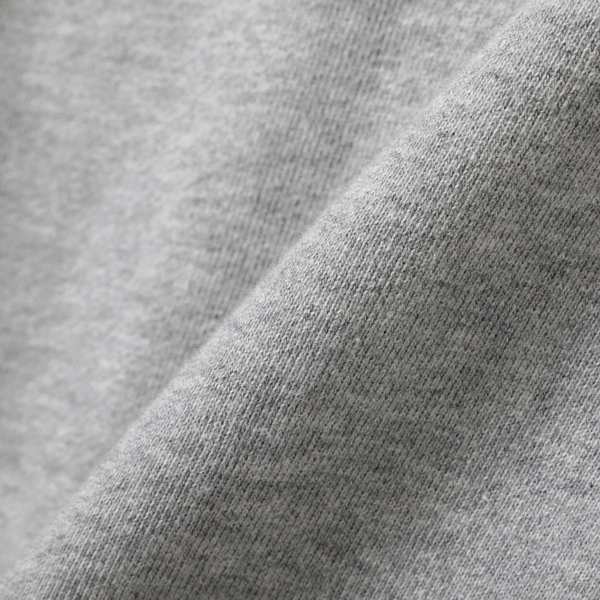 【GSWCT-292】 TUCKED SLEEVE SLIT HOODIE