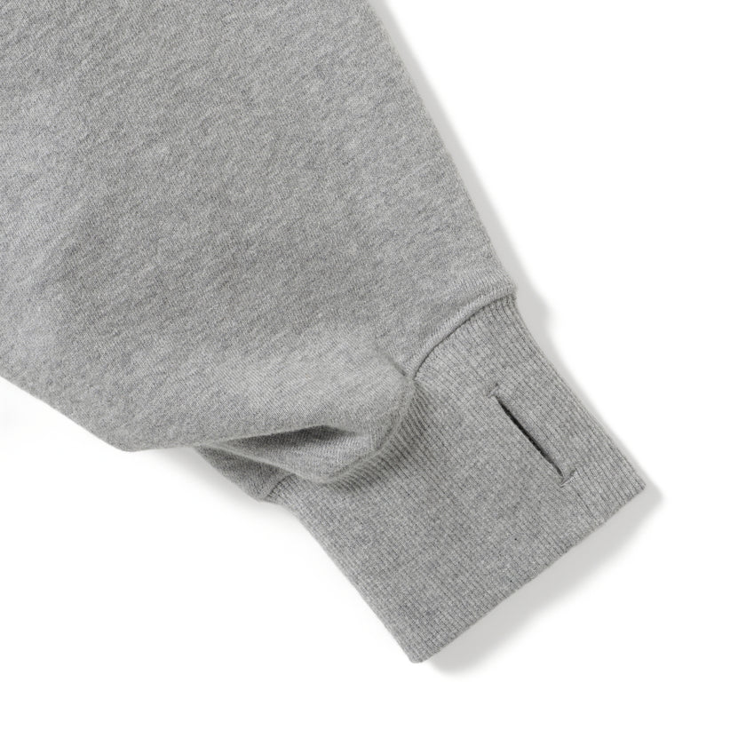 【GSWCT-292】 TUCKED SLEEVE SLIT HOODIE
